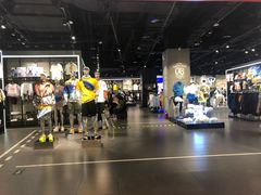 -李宁(苏州中心店)