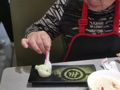 -海底捞火锅(漕宝路店)