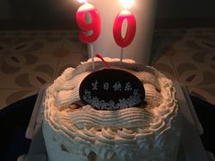 -红宝石·鲜奶小方·海派西点房(金杨店)