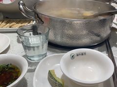 -潮牛壹号鲜牛肉火锅(光谷天地店)