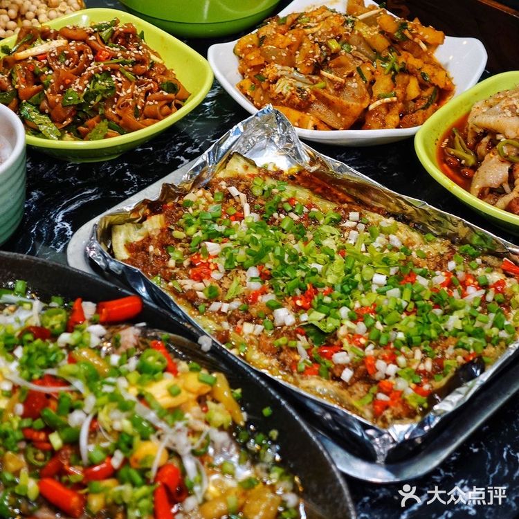 乐山美食｜来乐山一定要吃的烤串和小吃店