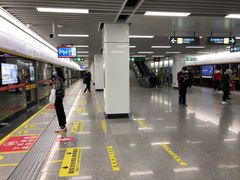 -南昌西站(地铁站)