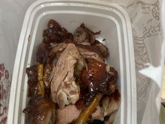 -王浩儿纪六孃甜皮鸭(乐山总店)