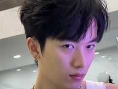 -万达广场(芜湖镜湖店)