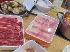 -杨老板·海鲜集市火锅·鲜切牛肉(中防万宝店)