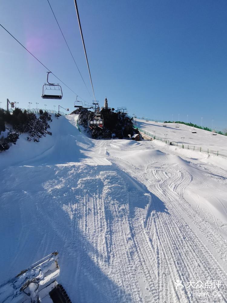 房山滑雪场图片