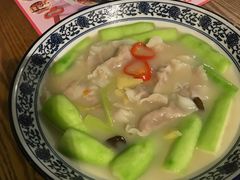 鱼皮饺-彩蝶谷美食廊·粤式经典南番顺·铁板烧烤泰风味(广州长隆酒店)