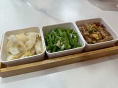 -鲁南仔·滕州炒鸡(经三路店)