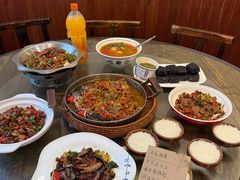 -神仙钵湘香土菜馆(光华路店)