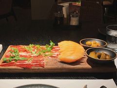 -NIUNIUPARK和牛螃蟹(龙湖杭州滨江天街店)