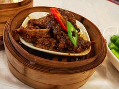 黑椒雪花牛仔骨-名苑皇宫酒家(来魅力壁画村店)