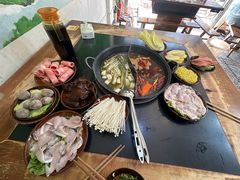 -重庆故事姊妹老火锅(财经学院店)