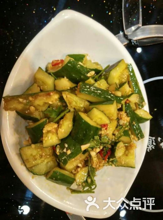 十六道牛味潮汕牛肉火锅(七宝店)-黄瓜图片-上海美食-大众点评网