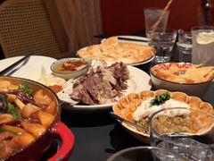 -阿里家·新疆烤肉酒場 by MIG