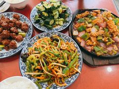 -北大地皖峰饭馆