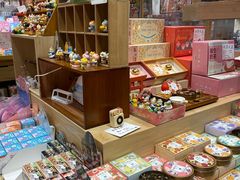 -猫的天空之城概念书店(杭州南宋御街店)