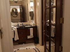 -广州富力丽思卡尔顿酒店