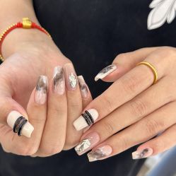 -斯馨·健康美甲美睫