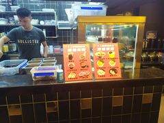 -锅哥有料老火锅(金港国际店)