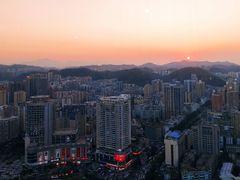 -世贸旋转自助餐厅(360°高空观景店)