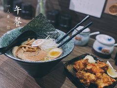 雞白湯拉麵-雷神拉面(财富中心玉米楼店)