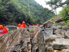 -安吉龙王山峡谷漂流