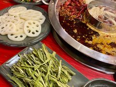 -谭鸭血老火锅(漳州路店)