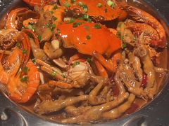 -胖哥俩肉蟹煲(华贸店)