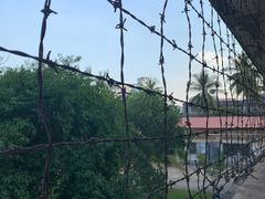 -吐斯廉屠杀博物馆