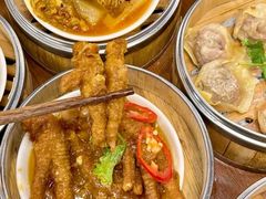 -官塘陈记鱼生·潮汕砂锅粥·牛肉火锅(潮枫路总店)