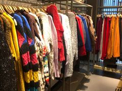 -URBAN REVIVO(北京斯普瑞斯奥特莱斯店)