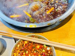 -肖肖酸萝卜鱼火锅(总店)