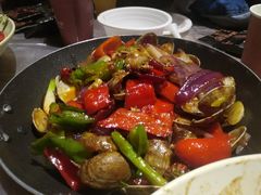 -巴厘龙虾·榜首油焖大虾(音乐学院·沿江酒馆店)