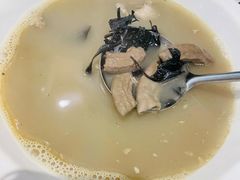鸡屎藤炖小肠-灯盏窝餐厅