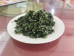 拌野菜-秀水家园农家院住宿团建(石林峡店)