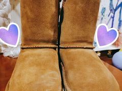 -UGG(燕莎奥特莱斯购物中心店)