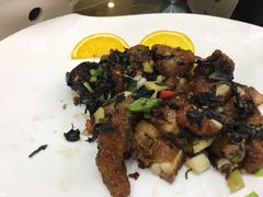 -东豪园林海鲜酒家(南港路辅路店)