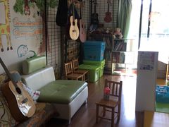 -八度音乐吉他教室(汉广店)