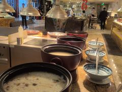 -皇朝万鑫自助餐厅