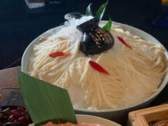 大隐九尺鲜鸭肠-大隐·成都火锅Bistro(合生麒麟新天地店)