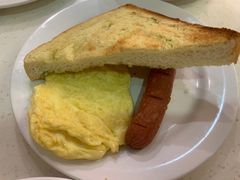 -香港新发烧腊茶餐厅(万象店)