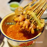 杭州探店｜到处都排队的翘脚牛肉到底是啥味😋