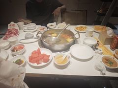 -犇鼎牛潮汕牛肉火锅(新辰里学清路店)