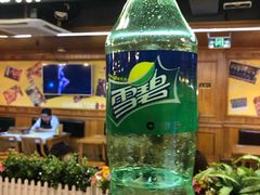 -云晓光头烧烤吧(德平路店)