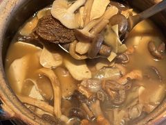 -一坐一忘云南菜(嘉里中心店)