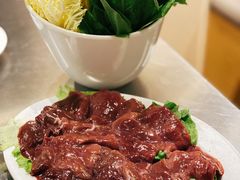 -胡须佬鸡煲四季火锅店(石厦西村直营店)