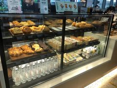 面包甜点陈列柜-星巴克(深圳福永国际会展中心店)