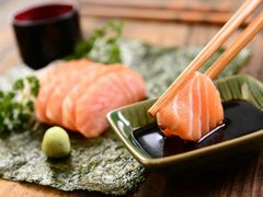 三文鱼刺身-鹏祖料理
