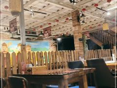 大堂-三个大叔烤羊肉串·炭炉砂锅菜(西三旗店)