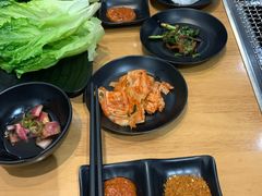 -肉甲韩国木炭烤肉(新壹街1店)